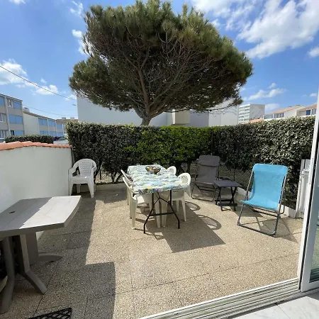 Cosy Avec Terrasse, Parking Prive, A 300m De La - - Fr-1-224c-236