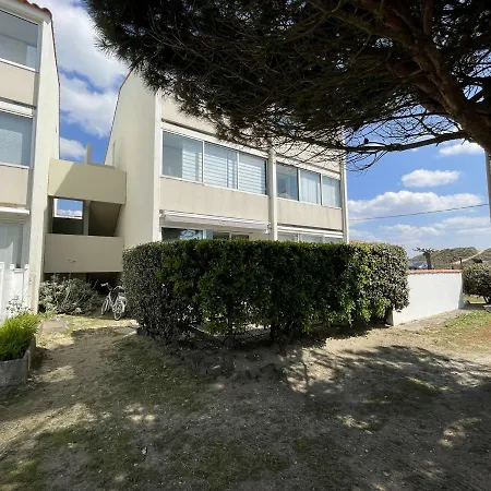 Cosy Avec Terrasse, Parking Prive, A 300m De La - - Fr-1-224c-236 *